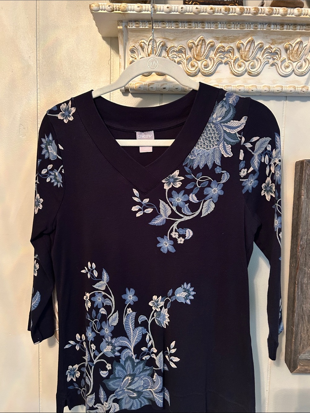 Chico's Black Long-Sleeve V-Neck Top with Blue Floral Print